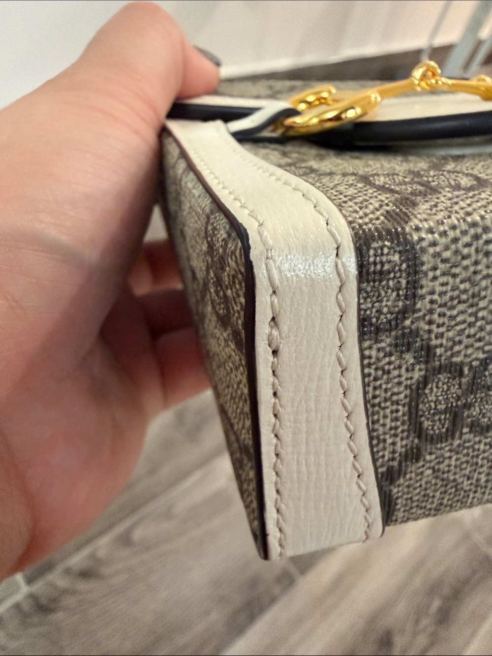 Gucci Beige Monogram Crossbody with White Trim and Gold Horsebit - Picture 11 of 16